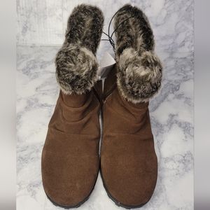 Khombu Booties Women's Size 9 Brown Suede Leather Faux Fur Trim All Weather